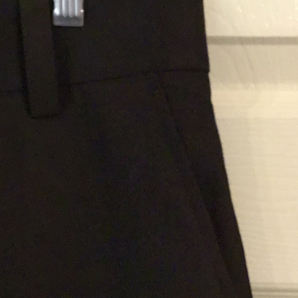 COS Black Wide-Leg Knee-Length Shorts - Picture 5 of 11